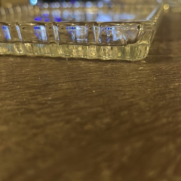 Patterned Glass Dish 12”x9” - Picture 6 of 6